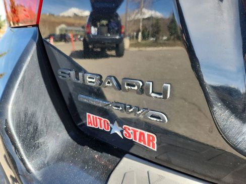 Used 2017 Subaru Crosstrek 2.0i Limited image 30