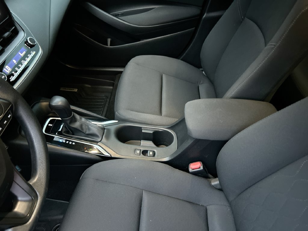 Used 2023 Toyota Corolla LE FWD image 27