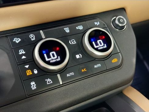 Certified 2025 Land Rover Defender 110 S AWD/4WD image 16
