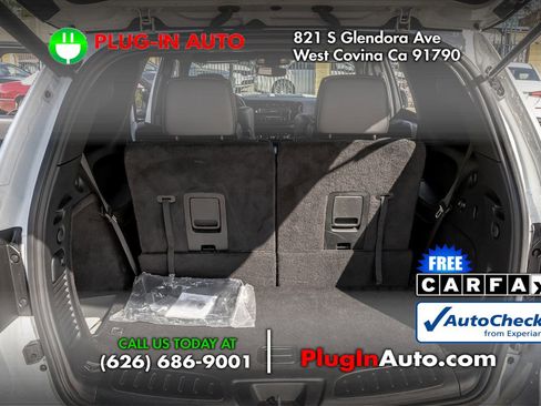 Used 2025 Dodge Durango SRT Hellcat w/ Black Package image 17