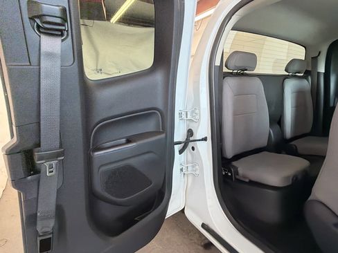 Used 2021 GMC Canyon Elevation Standard w/ Convenience Package RWD image 28