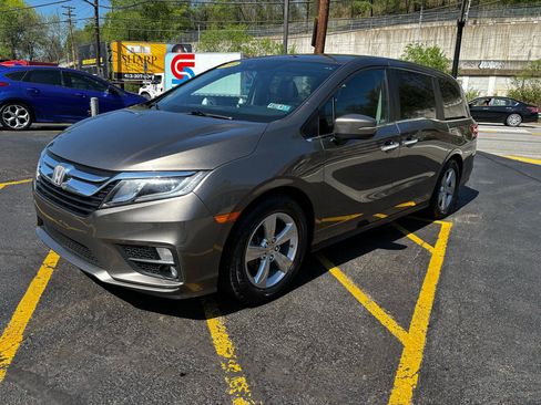 Used 2019 Honda Odyssey EX-L image 3