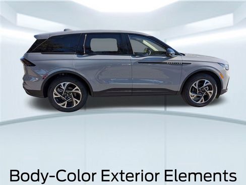 New 2026 Lincoln Nautilus Premier w/ Jet Appearance Package image 9