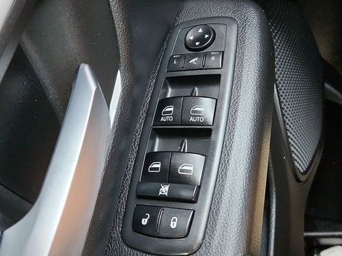 Used 2021 RAM 1500 Big Horn RWD image 22
