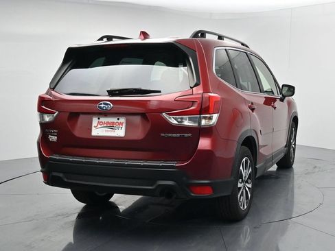 Used 2023 Subaru Forester Limited w/ Popular Package #2 AWD/4WD image 6