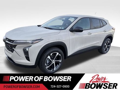 New 2026 Chevrolet Trax RS image 1