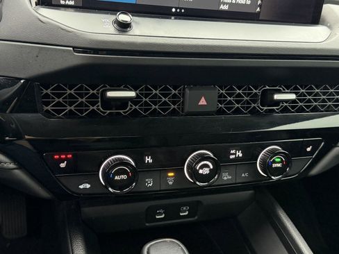 Used 2024 Honda Accord EX-L image 17