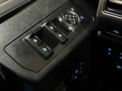 Used 2018 Ford F150 Platinum w/ Equipment Group 701A Luxury AWD/4WD image 32
