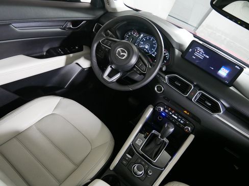 Used 2024 MAZDA CX-5 AWD 2.5 S w/ Premium Plus Pkg image 9