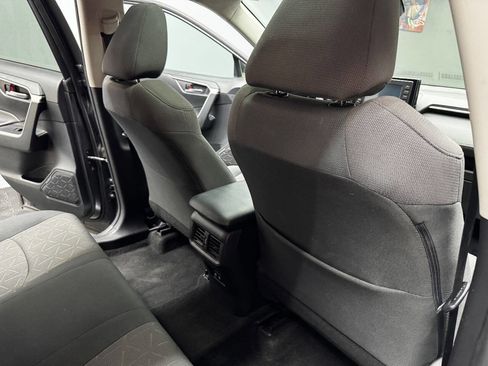 Used 2019 Toyota RAV4 XLE image 47
