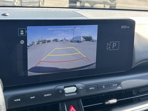 Used 2025 Kia K4 LXS image 25