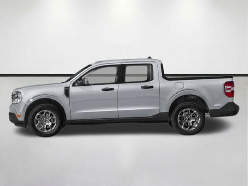 Used 2023 Ford Maverick XLT FWD image 3