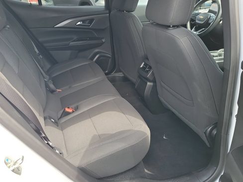 Used 2026 Chevrolet Equinox EV LT FWD image 18