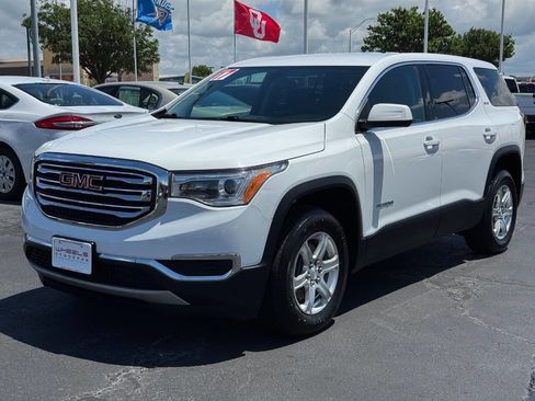 Used 2017 GMC Acadia SLE AWD/4WD image 9