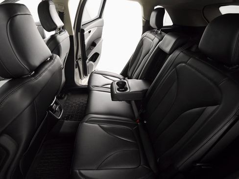 Used 2022 Lincoln Nautilus Reserve w/ Class II Trailer Tow Package image 15