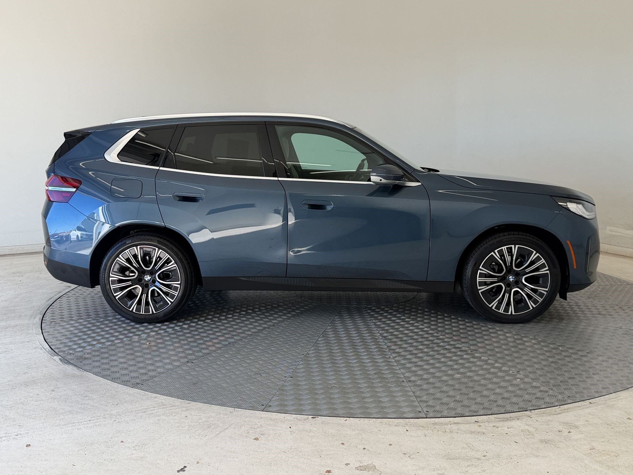 Certified 2026 BMW X3 xDrive30i AWD/4WD image 8