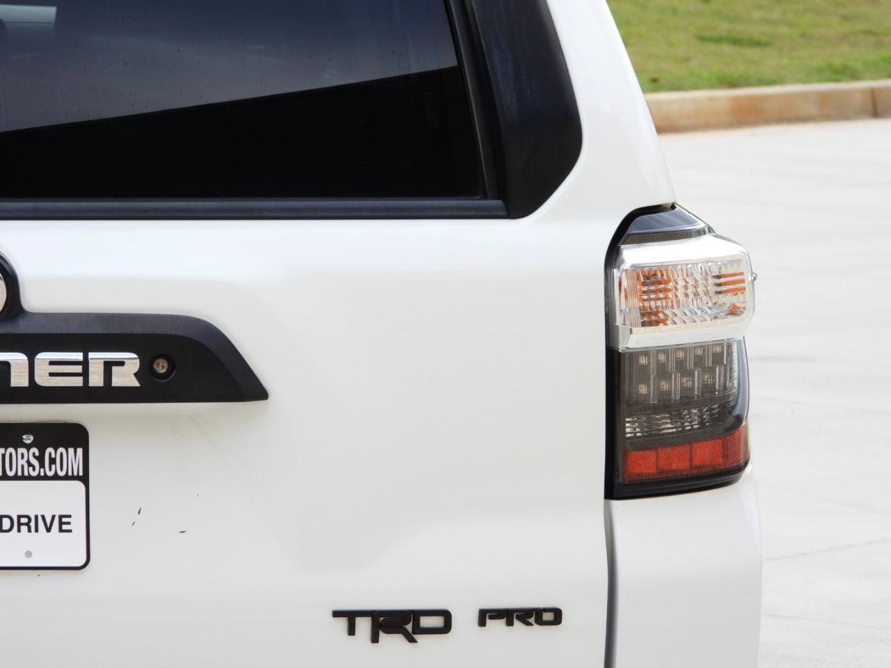 Used 2018 Toyota 4Runner TRD Pro AWD/4WD image 39