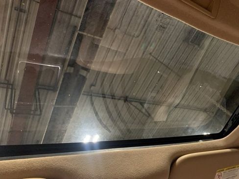 Used 2016 Ford F350 Lariat w/ Lariat Ultimate Package image 12