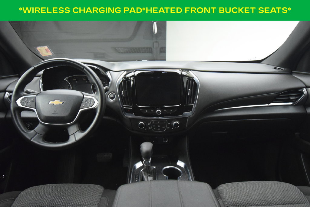 Used 2023 Chevrolet Traverse LT AWD/4WD image 3