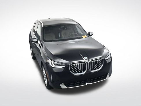 Used 2025 BMW X3 xDrive30i w/ Convenience Package AWD/4WD image 29