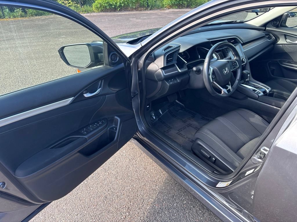 Used 2019 Honda Civic EX image 30