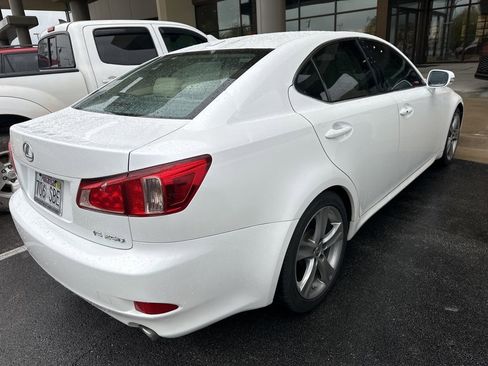 Used 2013 Lexus IS 250 image 4