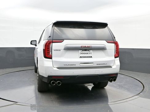 Used 2023 GMC Yukon Denali image 8