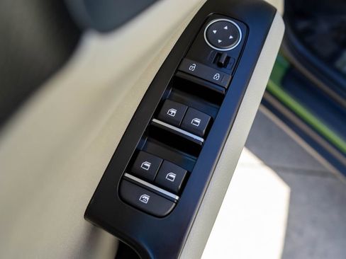 Certified 2023 Kia Soul EX FWD image 17