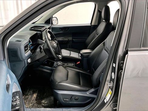 Used 2023 Ford Maverick Lariat w/ Black Appearance Package image 15