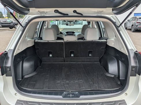 Used 2022 Subaru Forester Limited AWD/4WD image 26