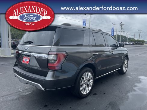 Used 2019 Ford Expedition Limited w/ Equipment Group 302A RWD image 4