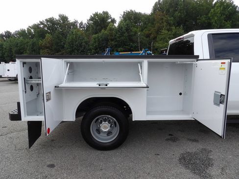 Used 2024 Chevrolet Silverado 3500 W/T w/ Snow Plow Prep Package AWD/4WD image 55