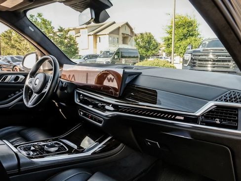 Used 2023 BMW X7 M60i w/ Executive Package AWD/4WD image 8