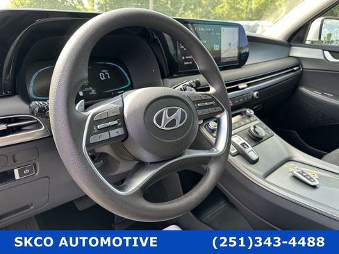 Used 2024 Hyundai Palisade SE image 19