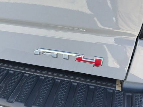 Certified 2024 GMC Sierra 1500 AT4 w/ Technology Package AWD/4WD image 31