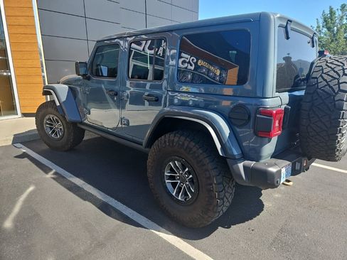 Used 2024 Jeep Wrangler Unlimited Rubicon 392 AWD/4WD image 3