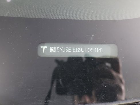 Used 2018 Tesla Model 3 Long Range image 46