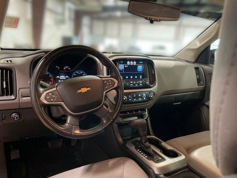 Used 2015 Chevrolet Colorado LT w/ LT Convenience Package image 17