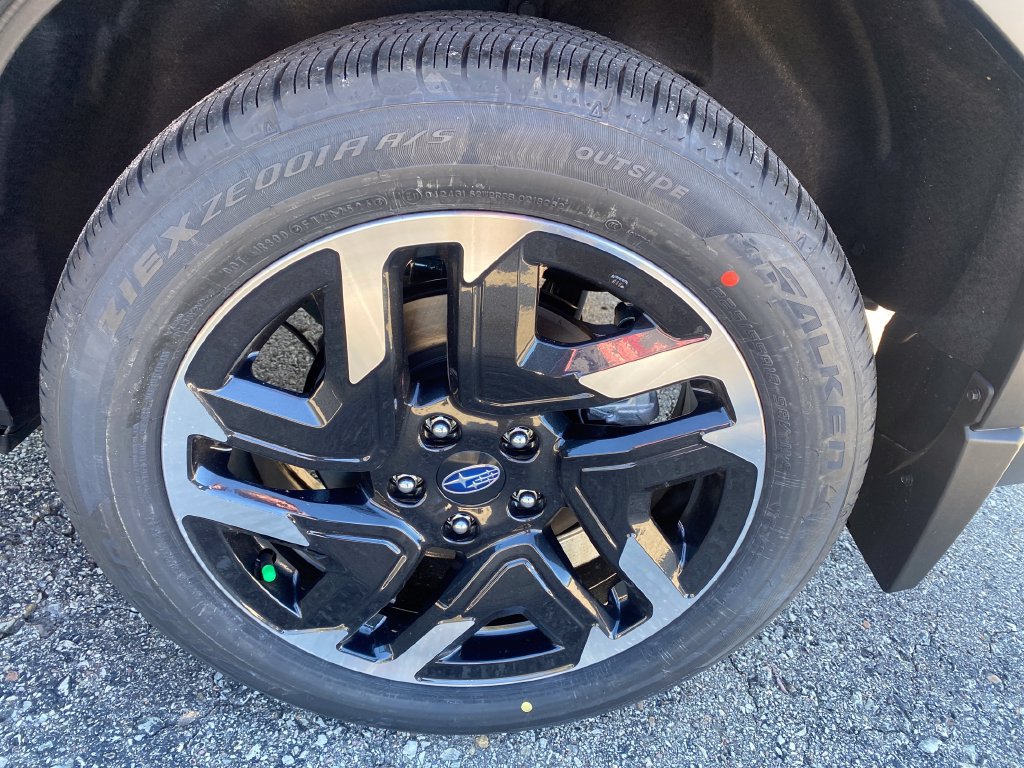 New 2026 Subaru Forester Premium AWD/4WD image 18