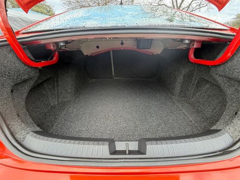 Used 2019 Volkswagen Jetta S w/ Driver Assistance Package image 19