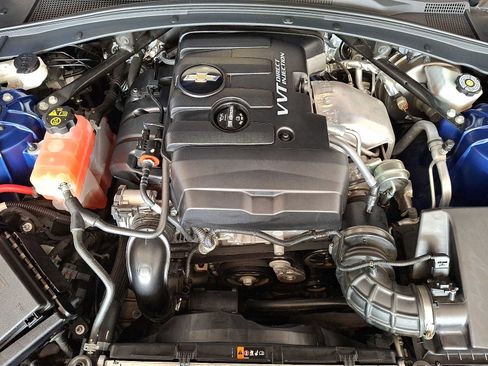 Used 2020 Chevrolet Camaro LT RWD image 25