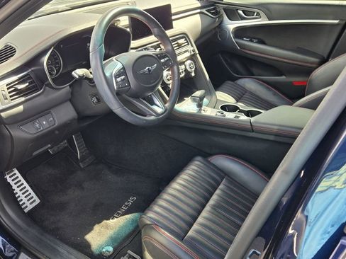 Used 2023 Genesis G70 2.0T w/ Sport Prestige Package RWD image 9