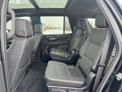 Used 2023 Chevrolet Tahoe Premier image 16