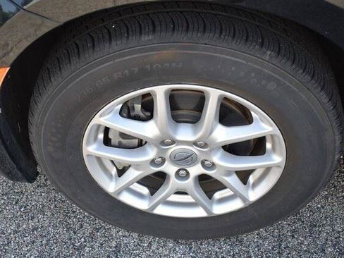 Used 2024 Chrysler Voyager LX FWD image 15