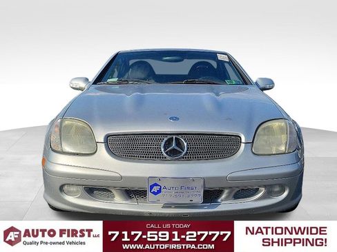 Used 2001 Mercedes-Benz SLK 320 image 2