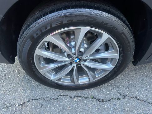 Used 2018 BMW X3 xDrive30i w/ Premium Package image 11