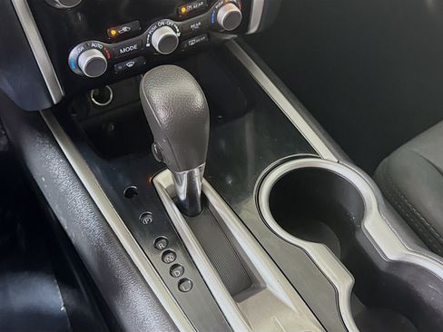 Used 2019 Nissan Pathfinder S AWD/4WD image 20