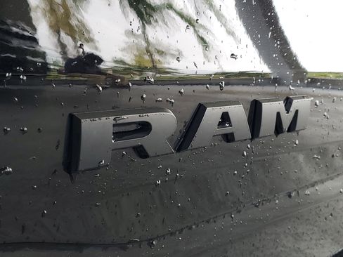 Used 2023 RAM 1500 Big Horn RWD image 5