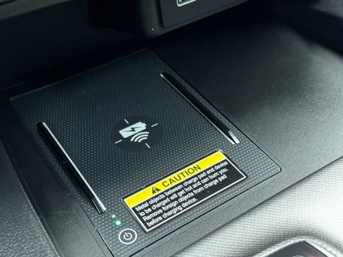 Used 2024 Honda Passport EX-L image 16