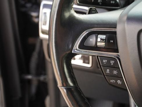 Used 2023 Lincoln Navigator Reserve AWD/4WD image 31